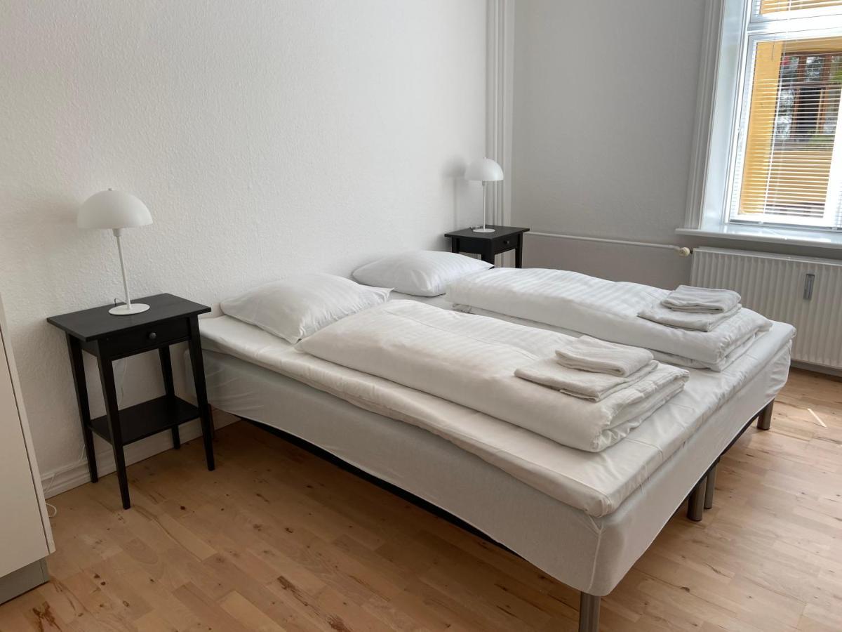 Godsbanegade * København